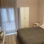 álvarez Pensión 2*