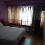 álvarez 2*