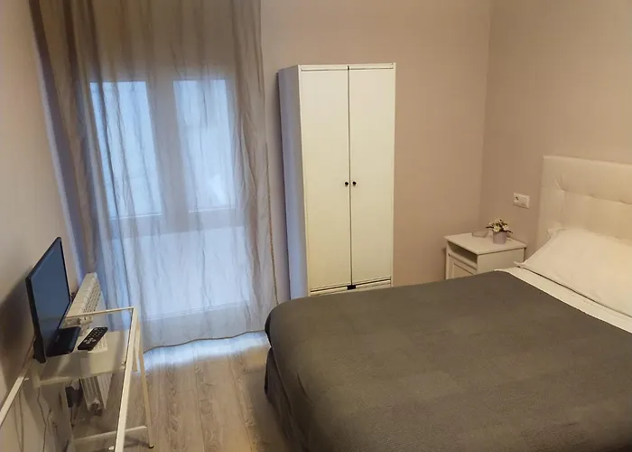 álvarez Vendégház 2*